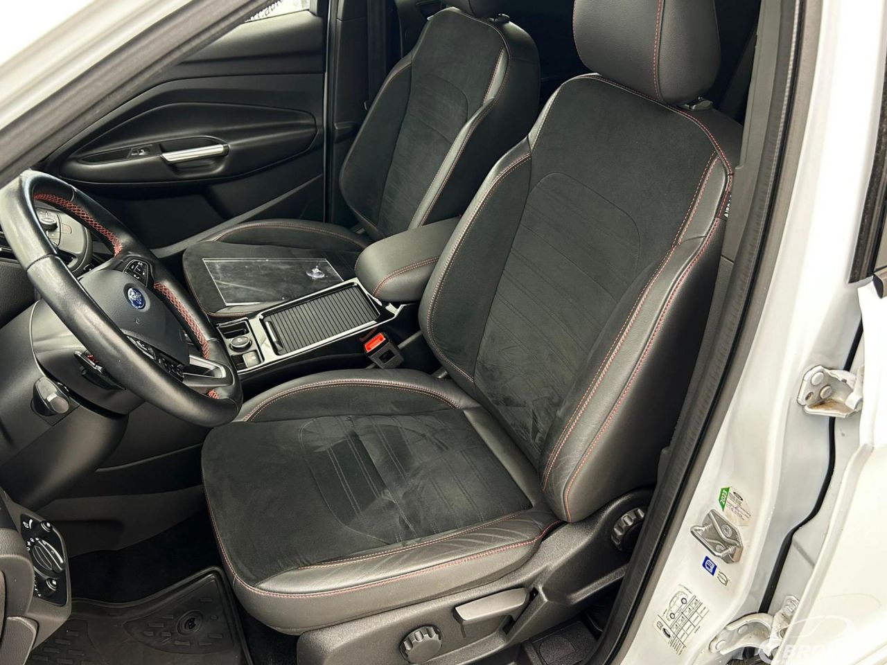 Ford Kuga | 4