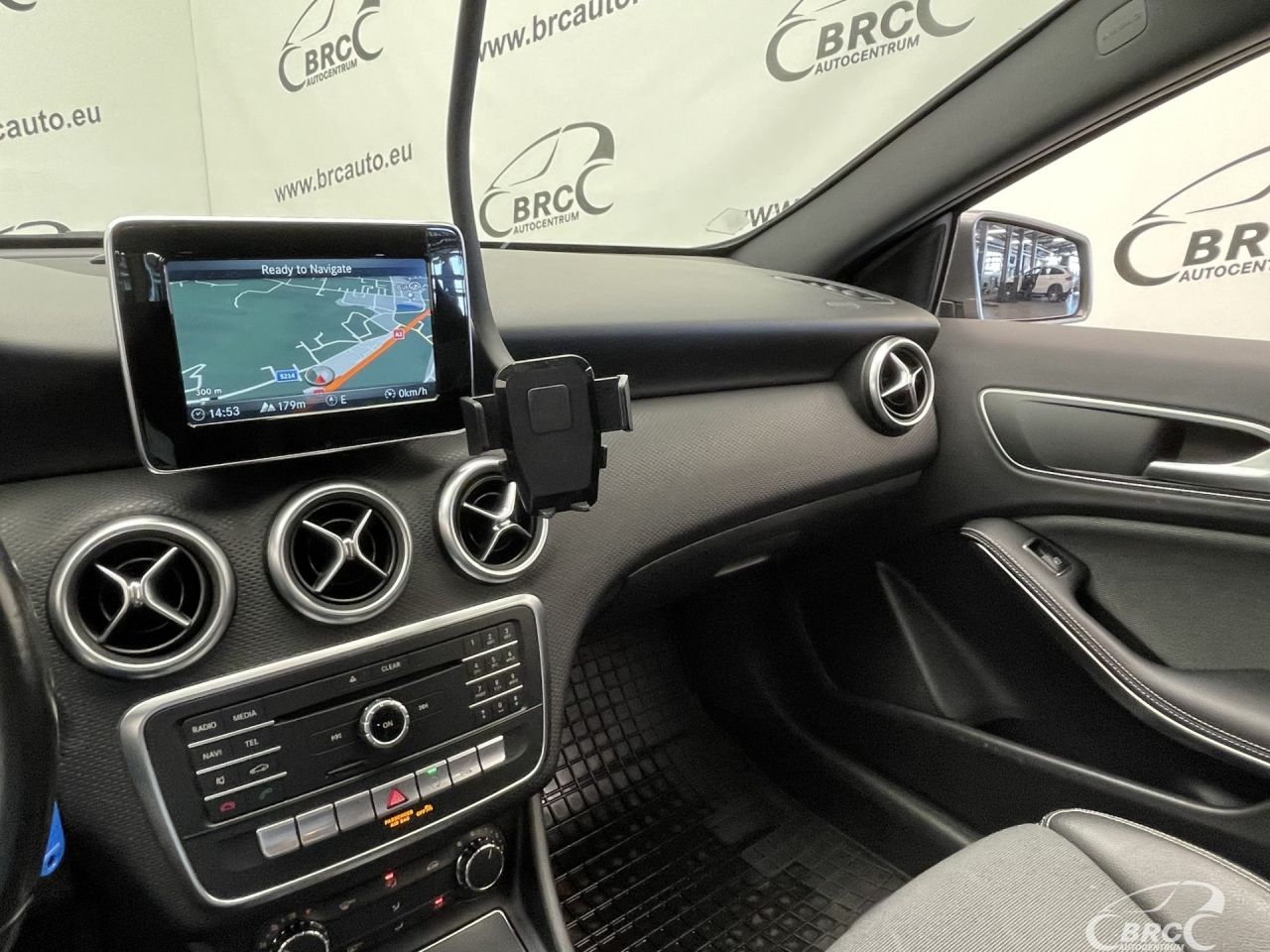 Mercedes-Benz A160 | 26