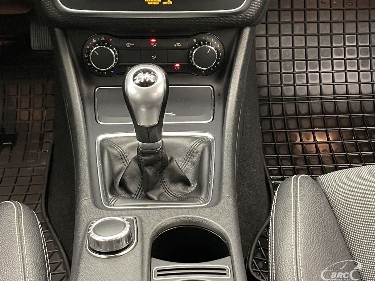 Mercedes-Benz A160 | 17