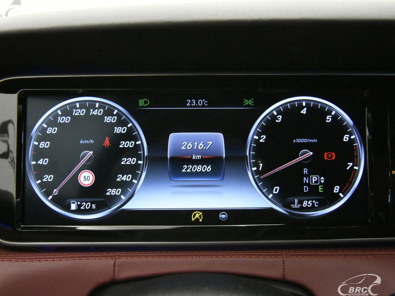 Mercedes-Benz S500 | 33
