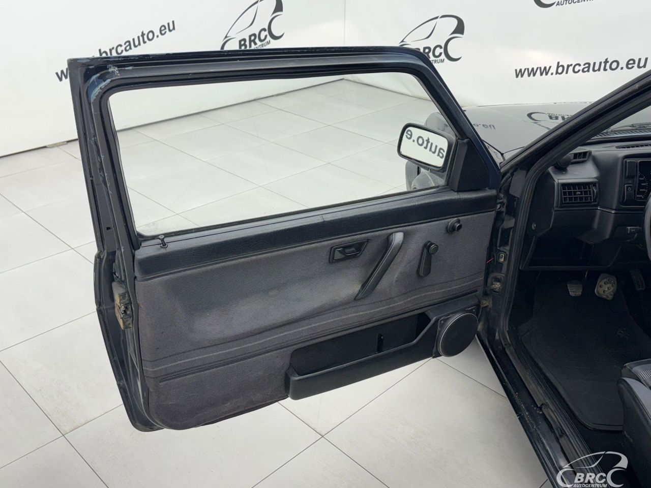 Volkswagen Golf | 2
