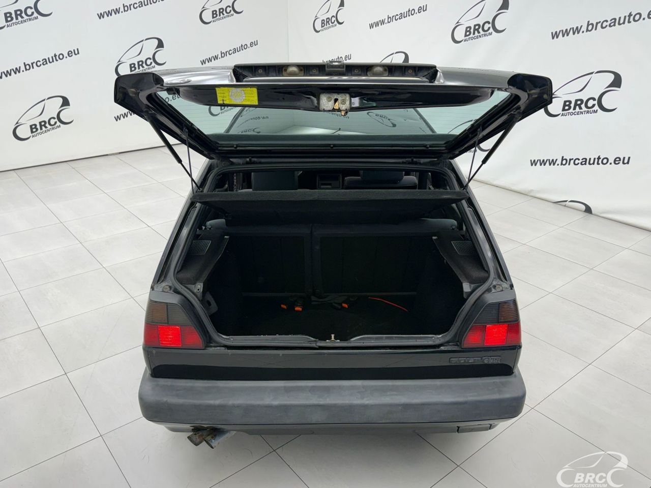 Volkswagen Golf | 12