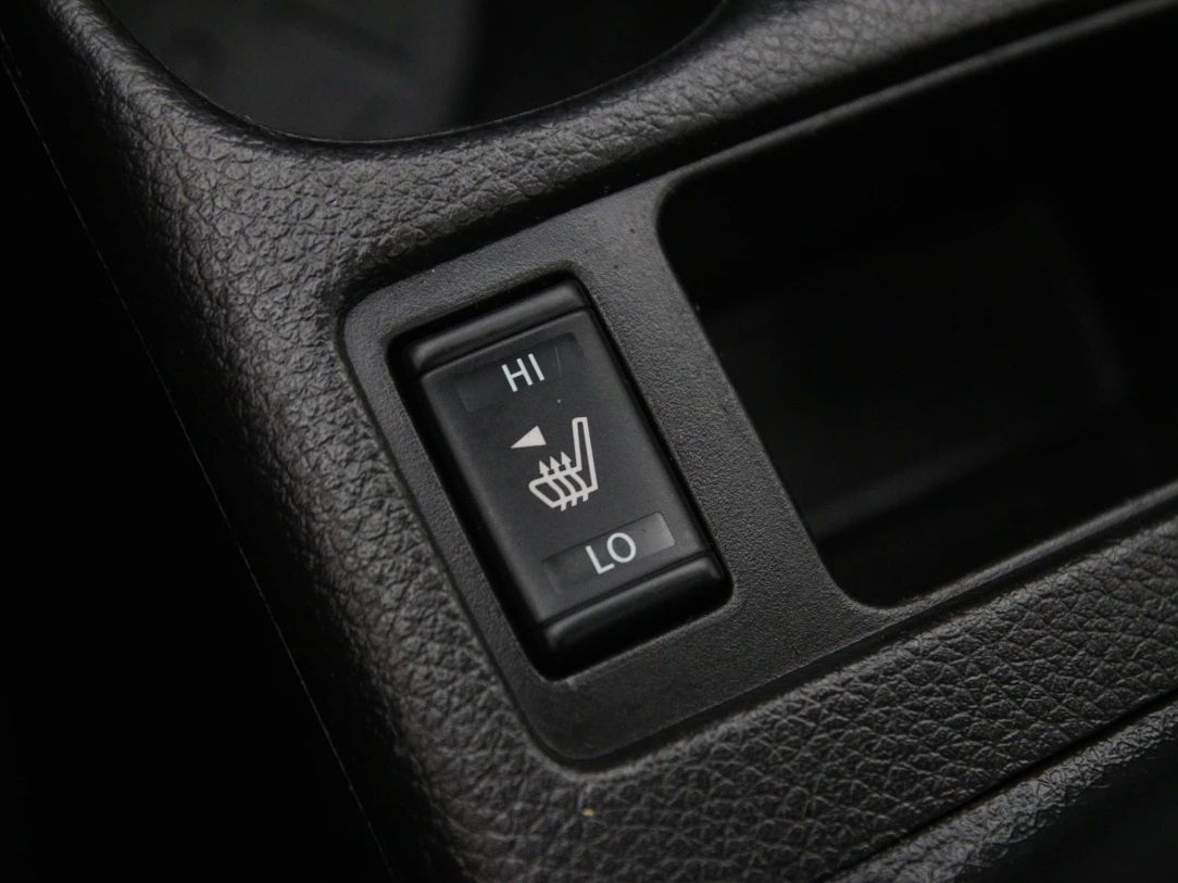 Nissan X-Trail | 24