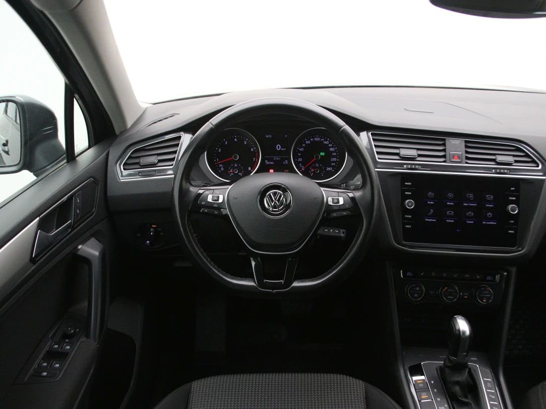 Volkswagen Tiguan | 16