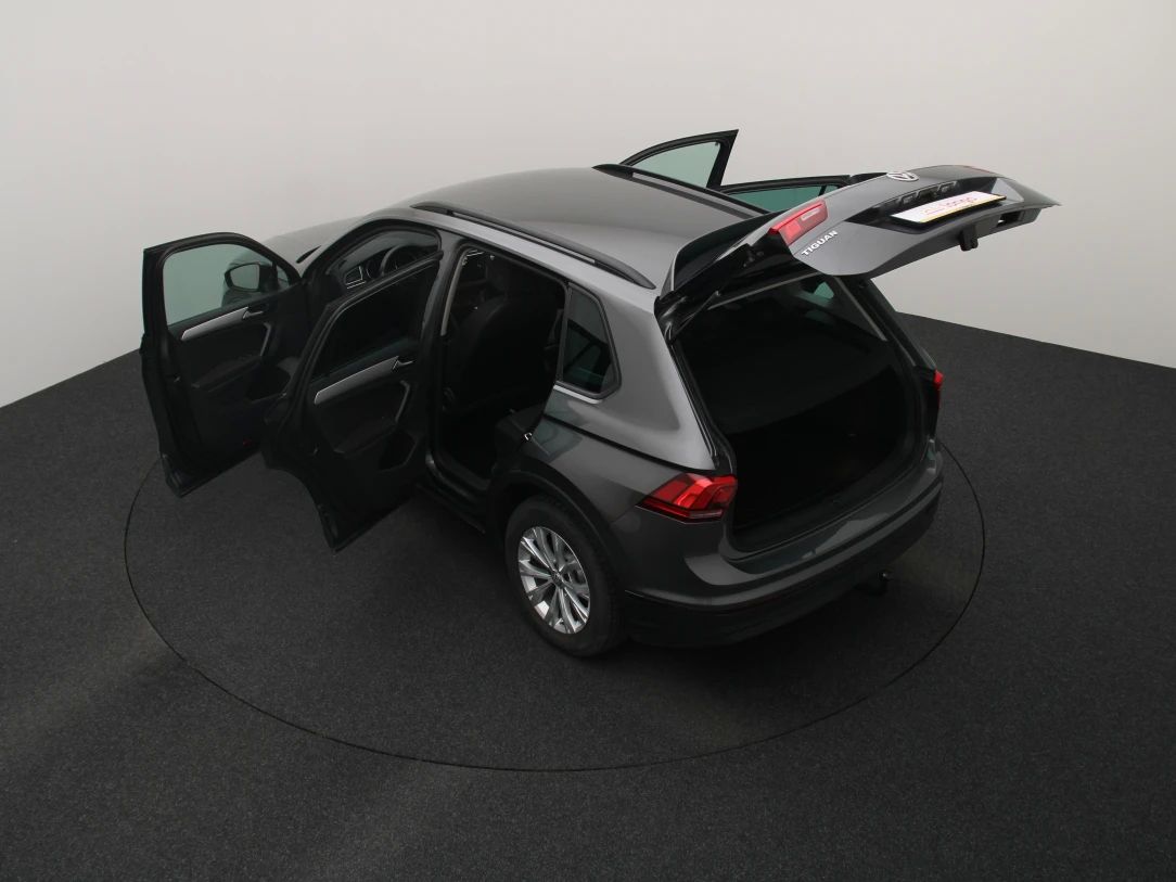 Volkswagen Tiguan | 12