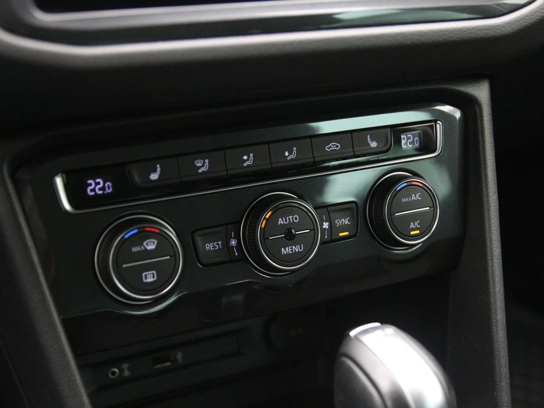 Volkswagen Tiguan | 19