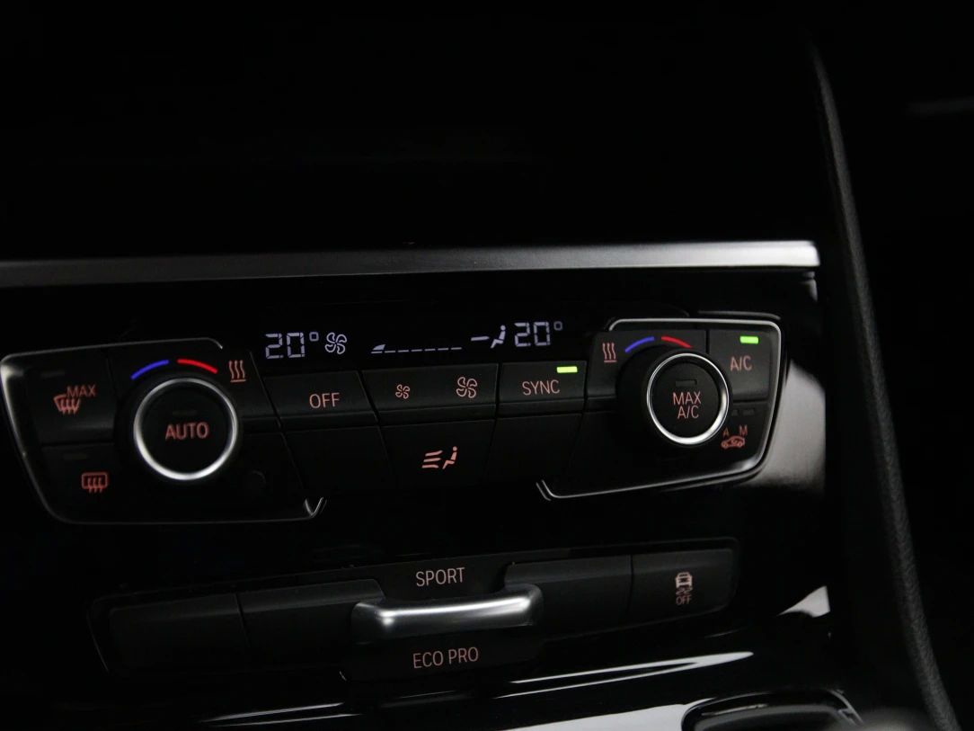 BMW 218 | 19