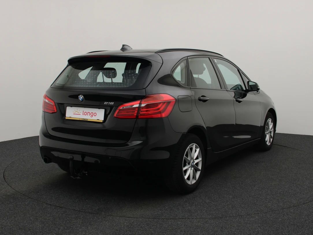 BMW 218 | 7