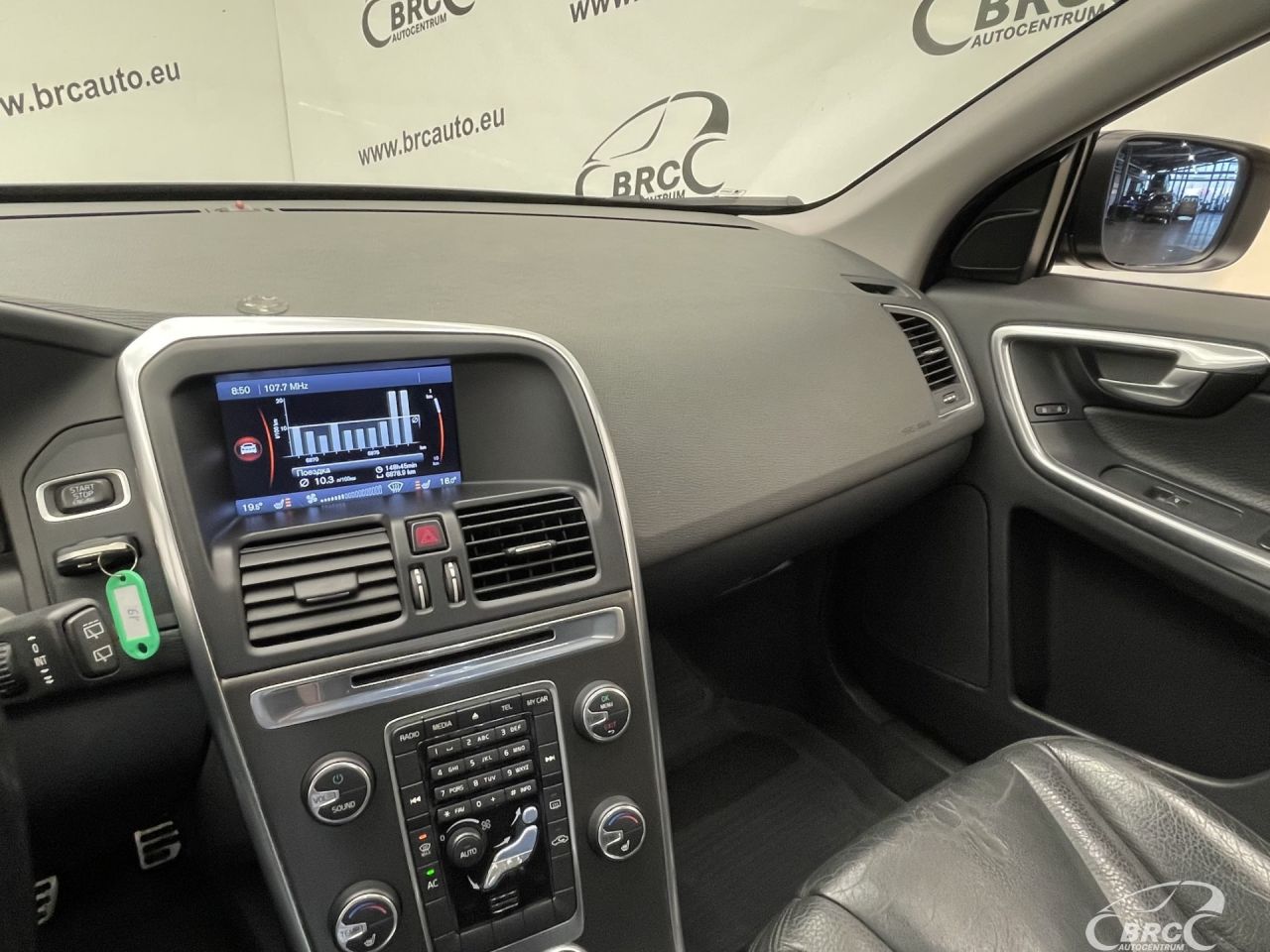Volvo XC60 | 27