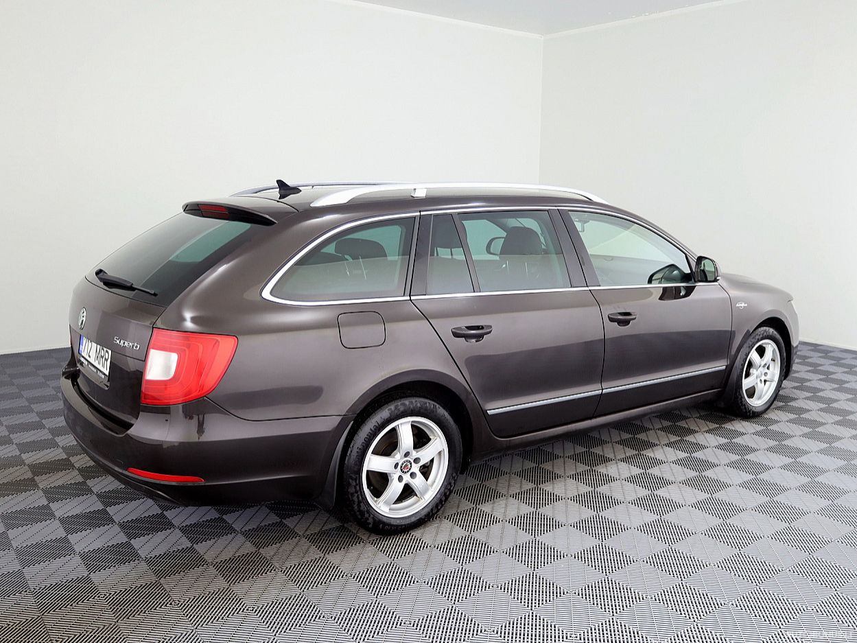 Skoda Superb | 2