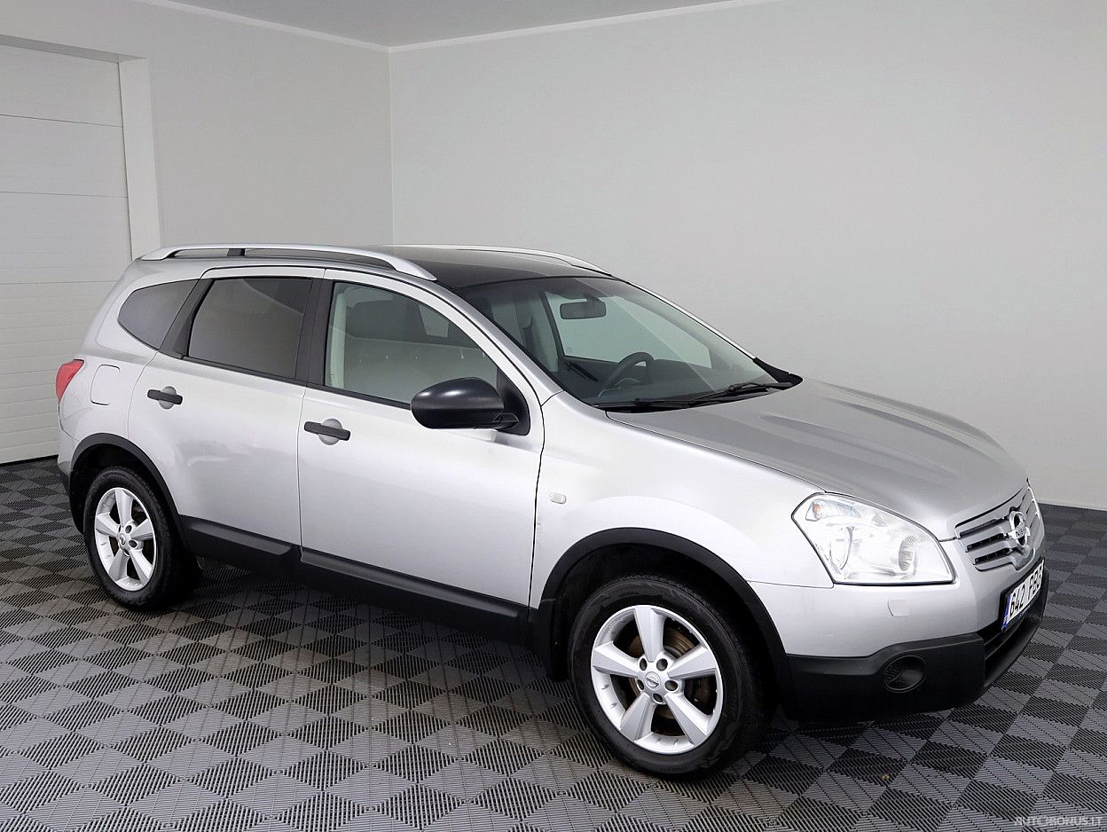 Nissan Qashqai+2, 2.0 l., visureigis