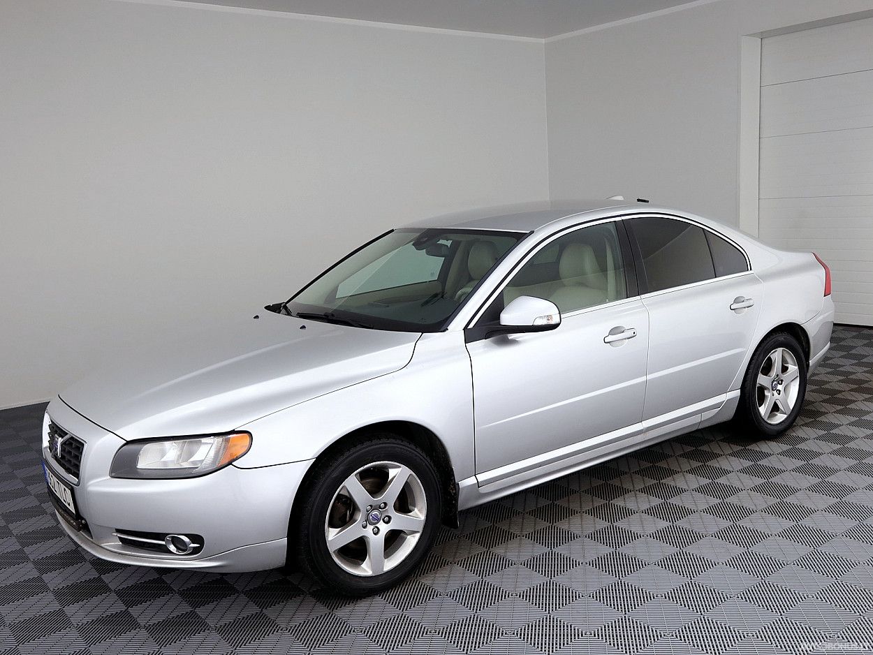 Volvo S80 | 1