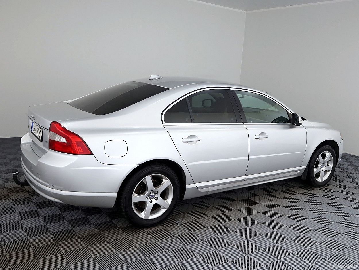 Volvo S80 | 2