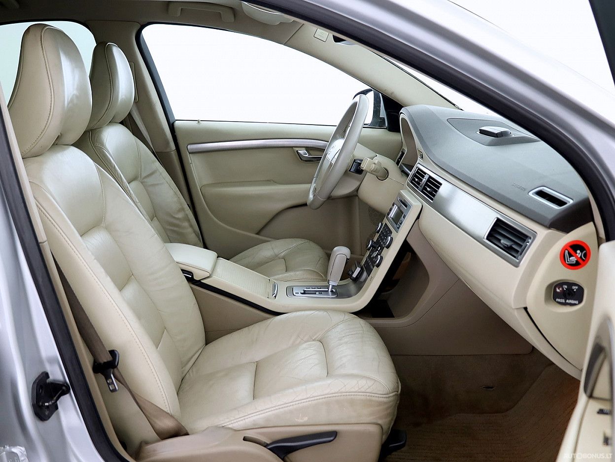 Volvo S80 | 5