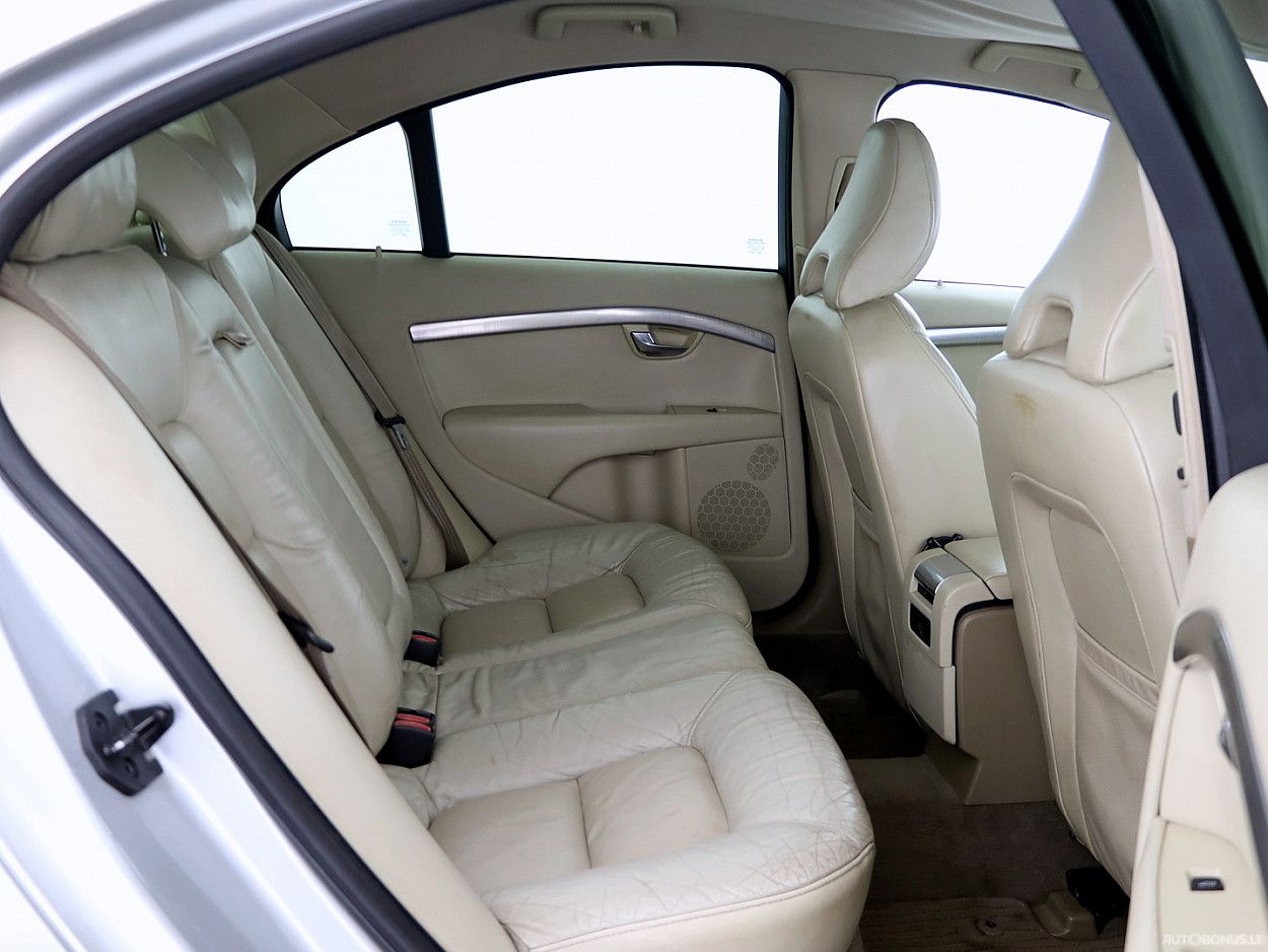 Volvo S80 | 6