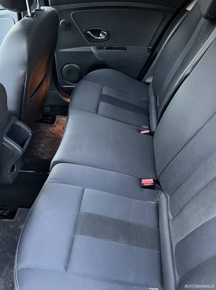 Renault Megane | 9