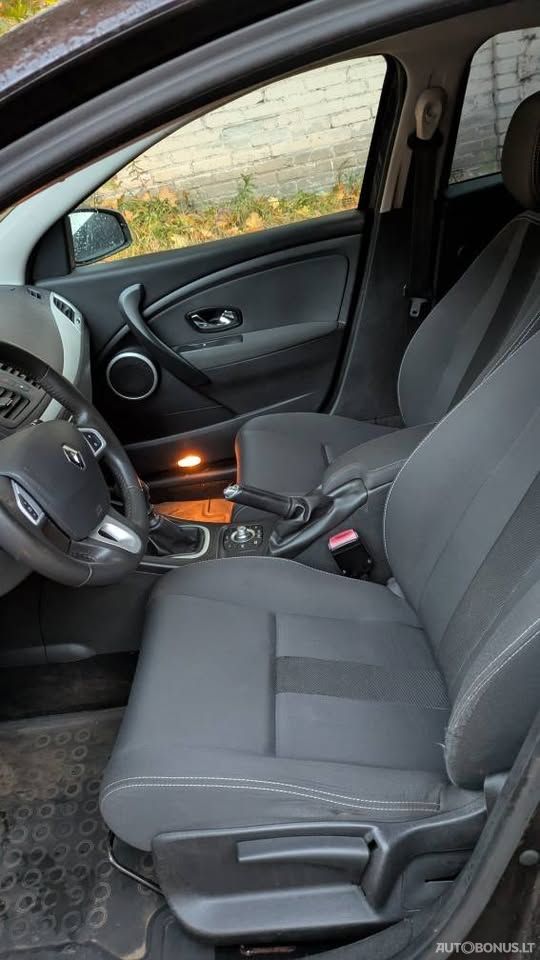 Renault Megane | 10