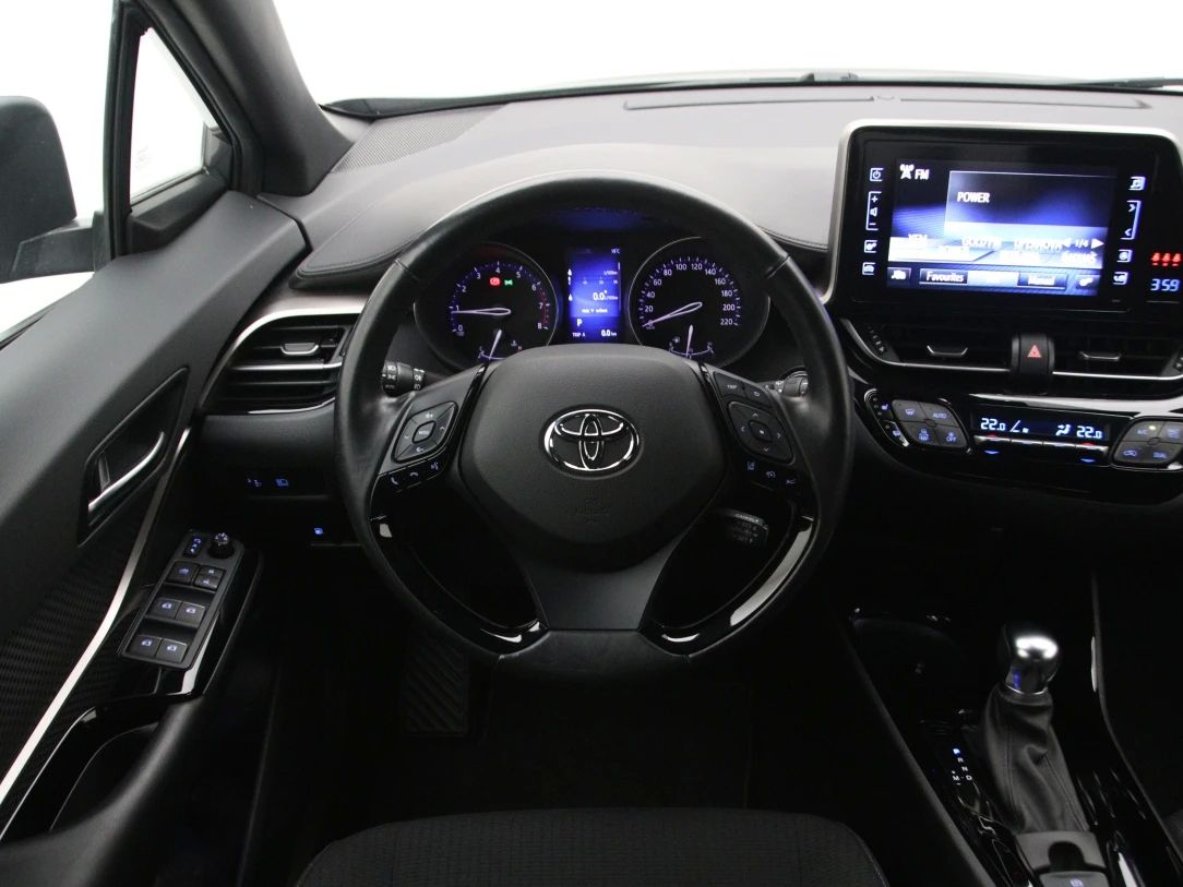 Toyota C-HR | 16