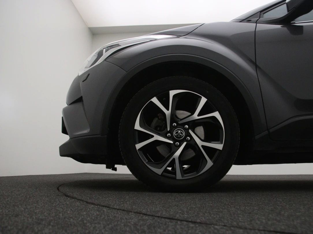 Toyota C-HR | 24