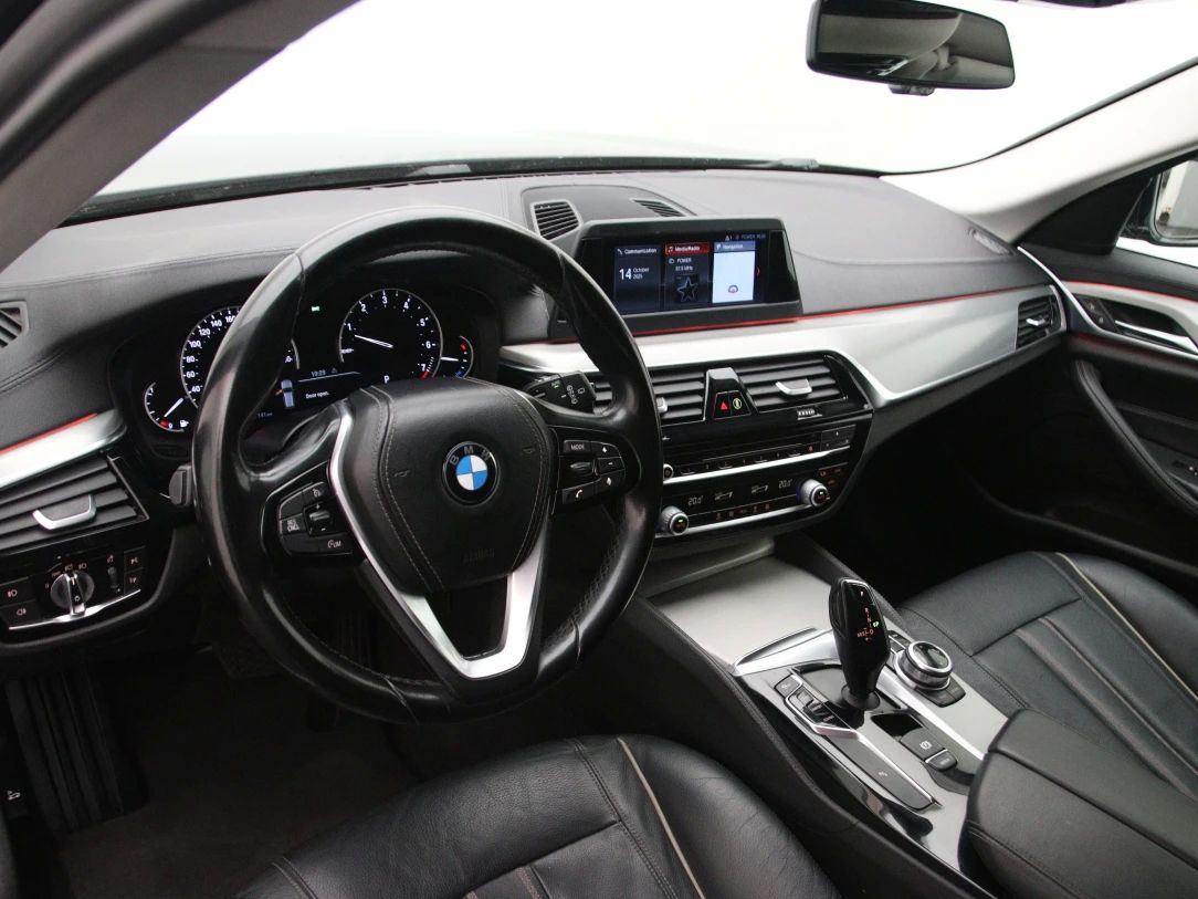 BMW 520 | 13