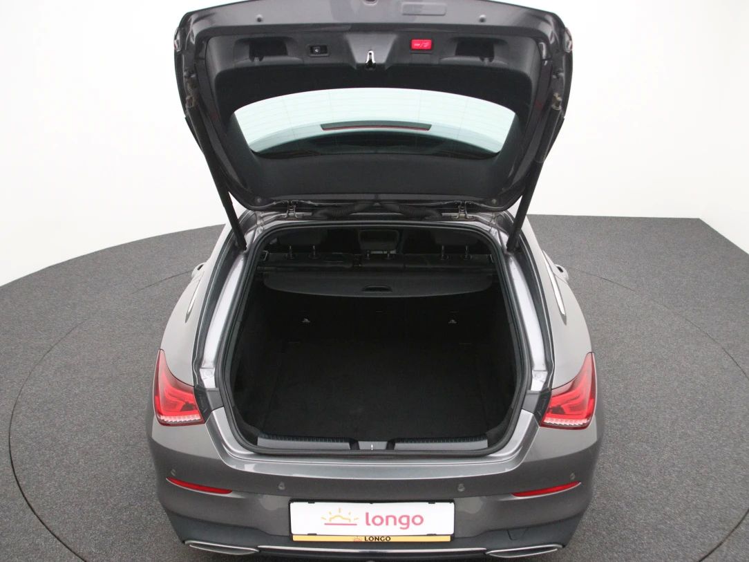 Mercedes-Benz CLA200 | 37