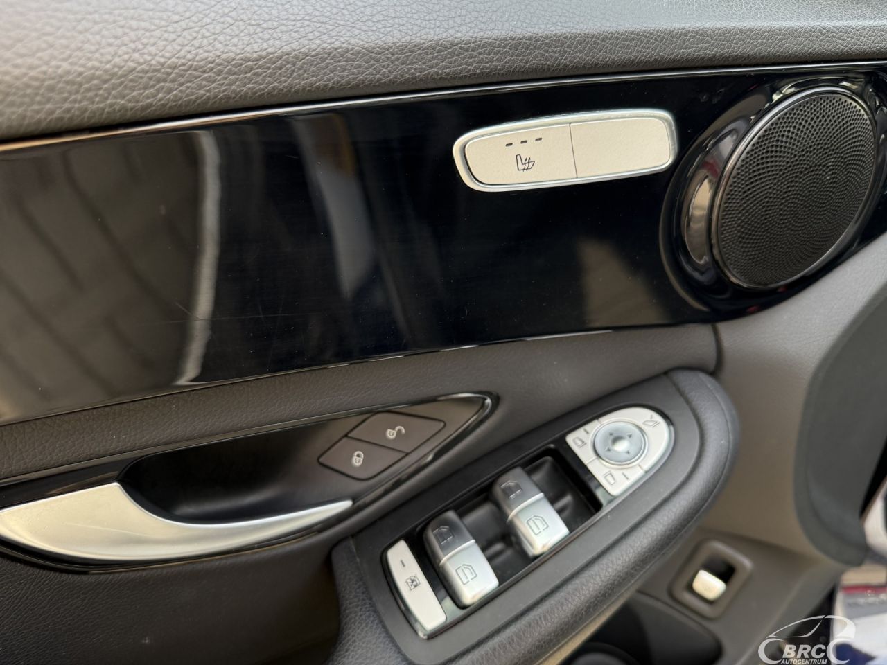 Mercedes-Benz C180 | 14