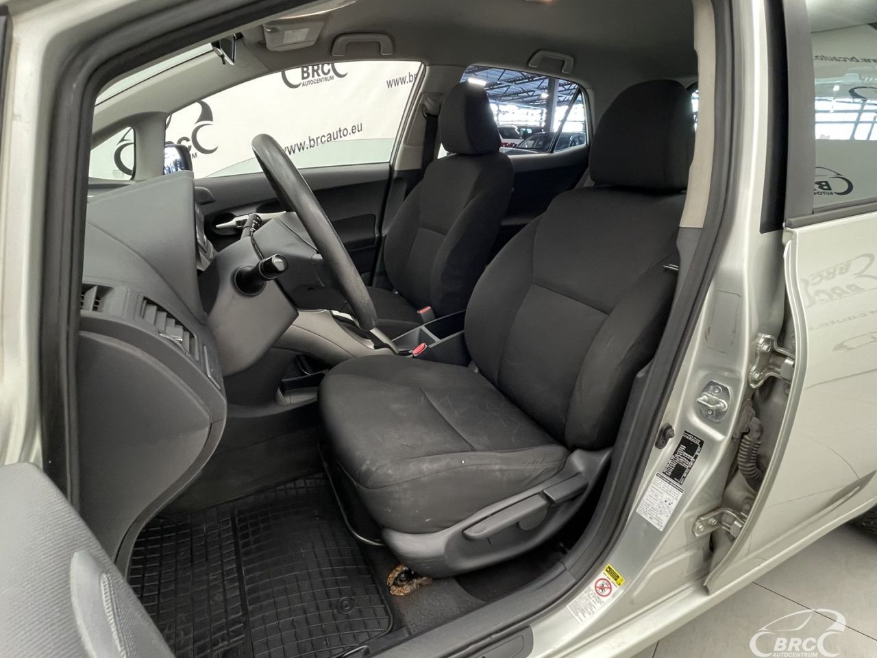 Toyota Auris | 19