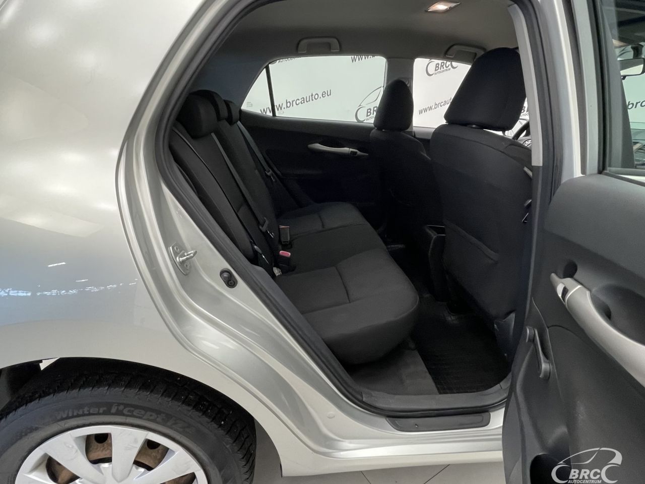 Toyota Auris | 8