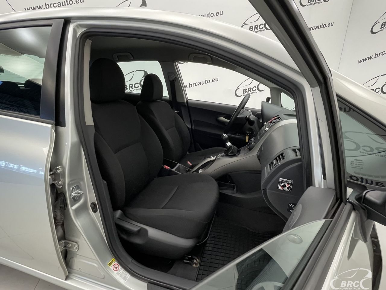 Toyota Auris | 6