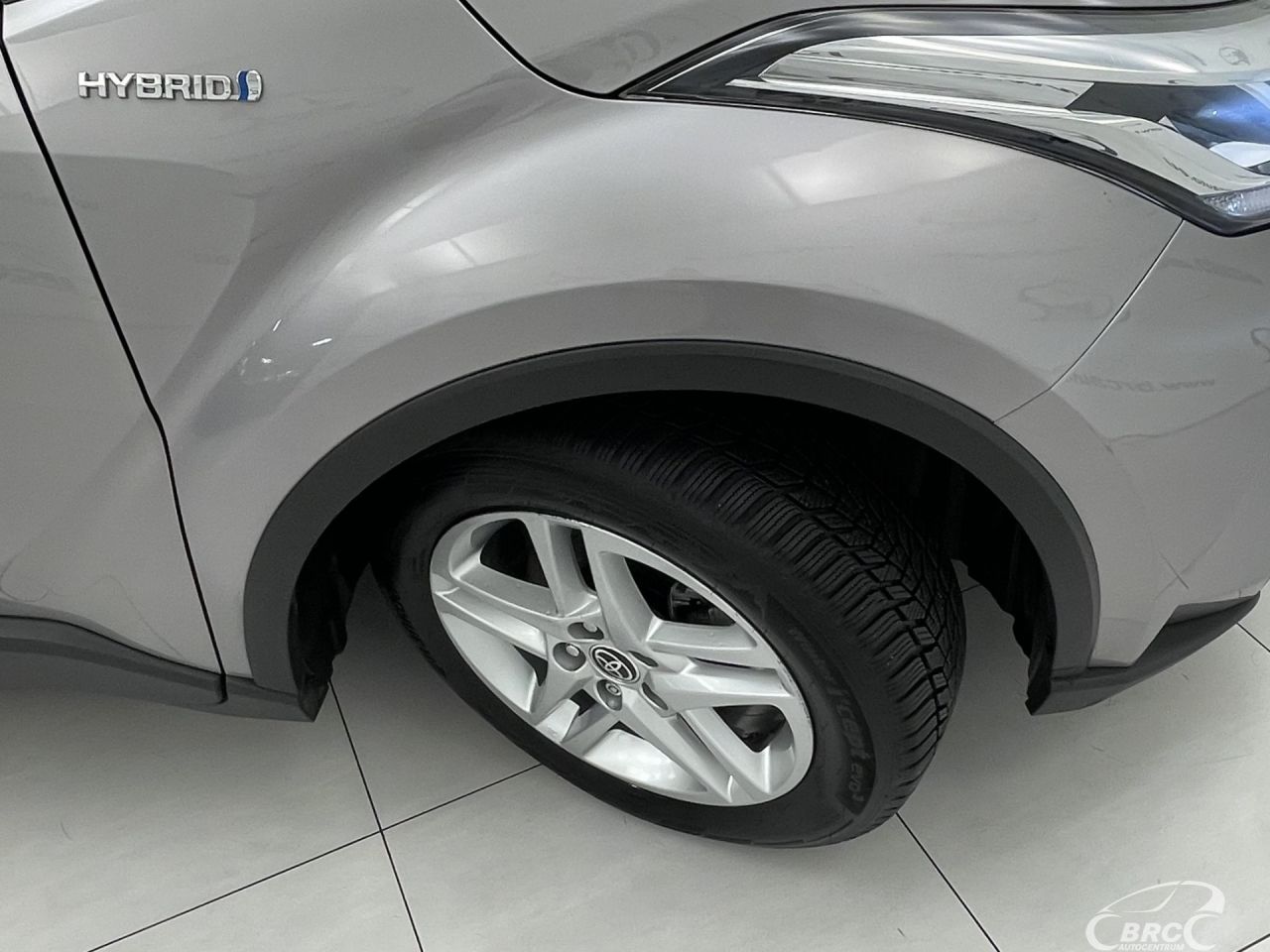 Toyota C-HR | 37