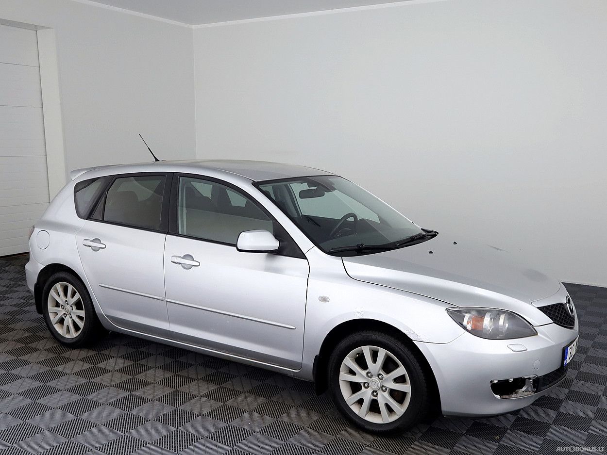 Mazda 3, 1.6 l., hatchback