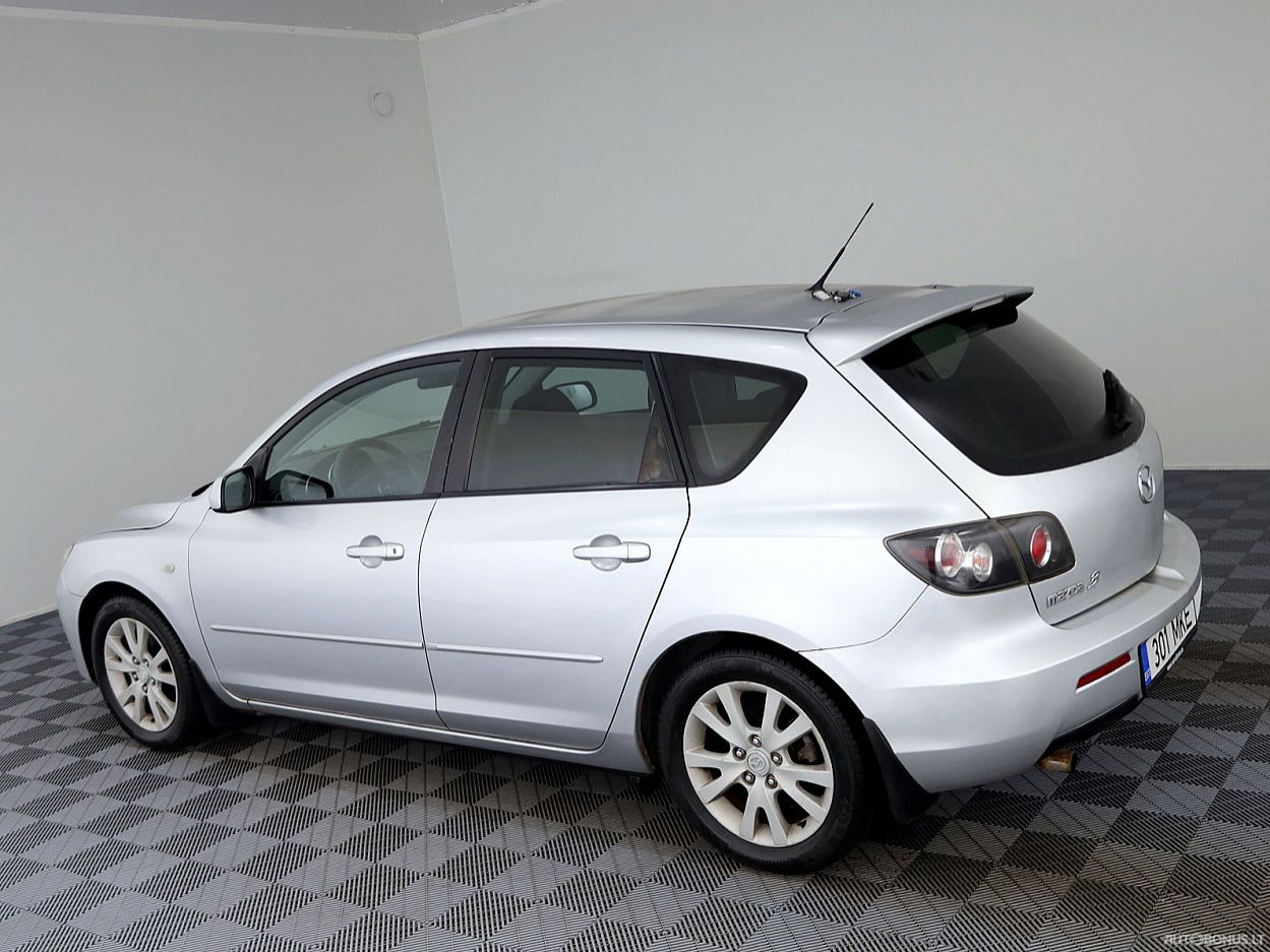 Mazda 3 | 3