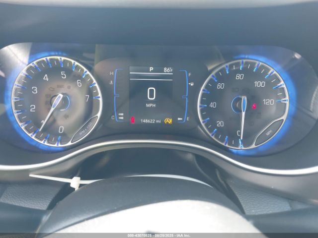 Chrysler Pacifica | 5