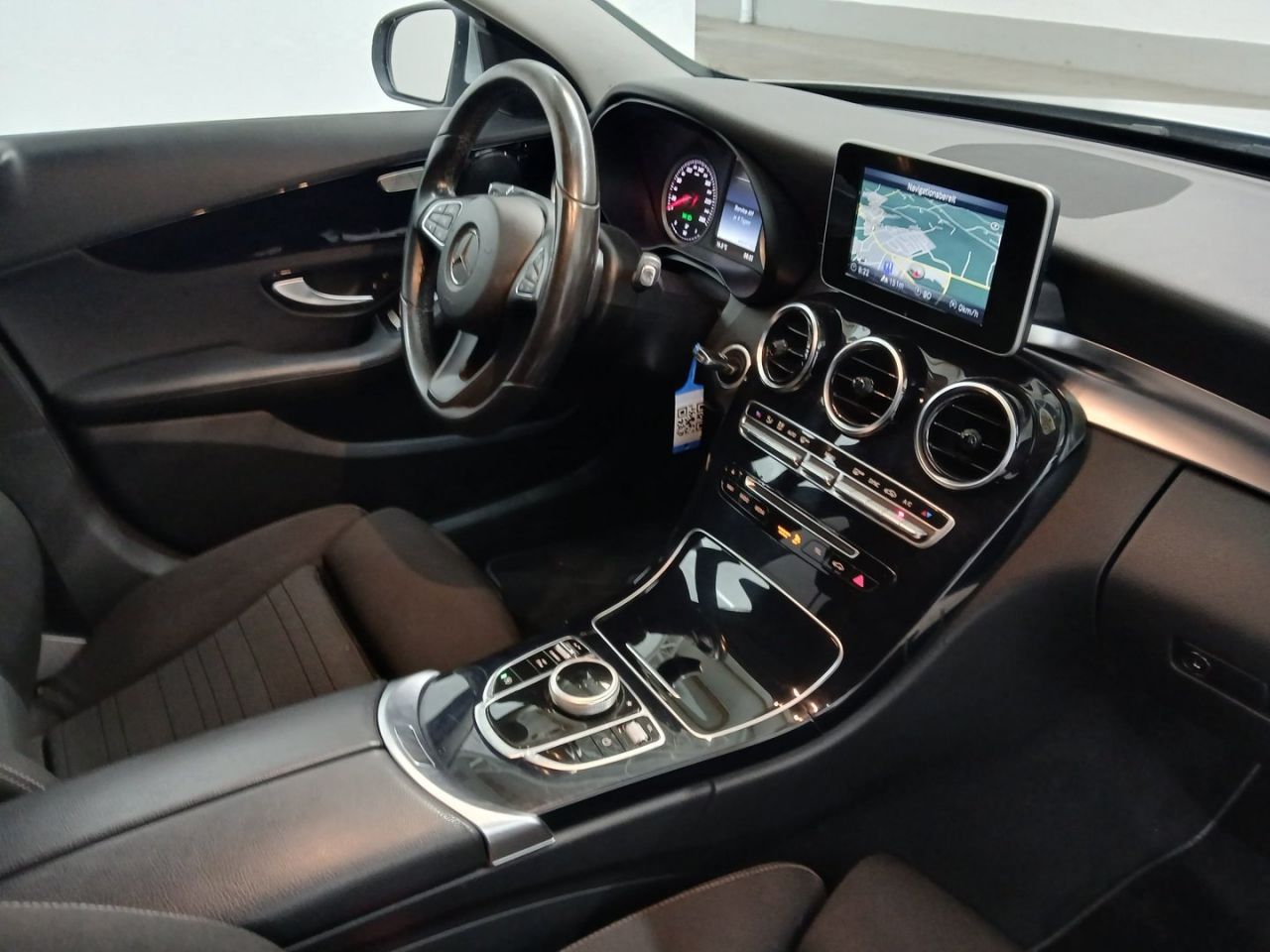 Mercedes-Benz C250 | 4