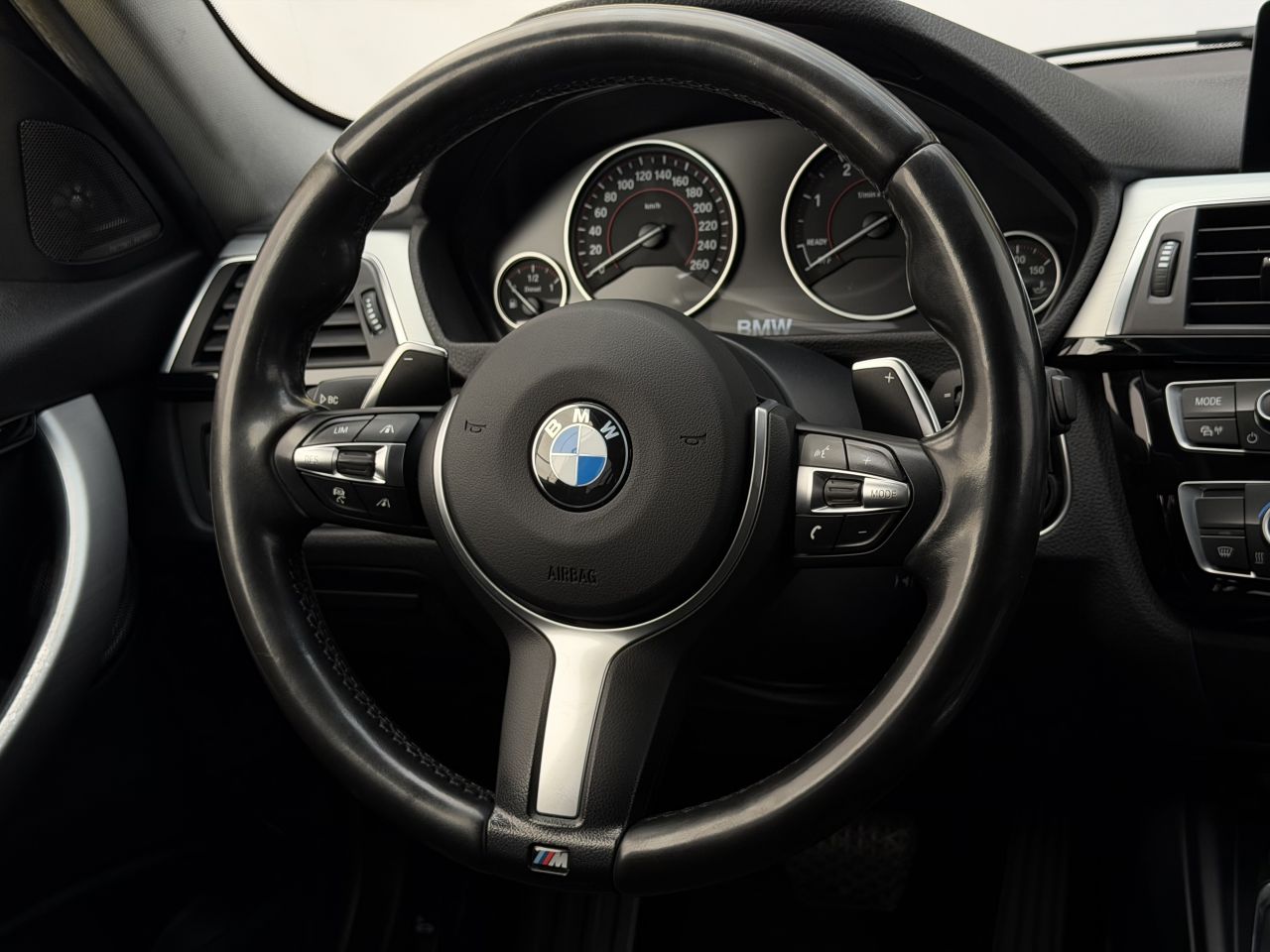 BMW 320 | 17