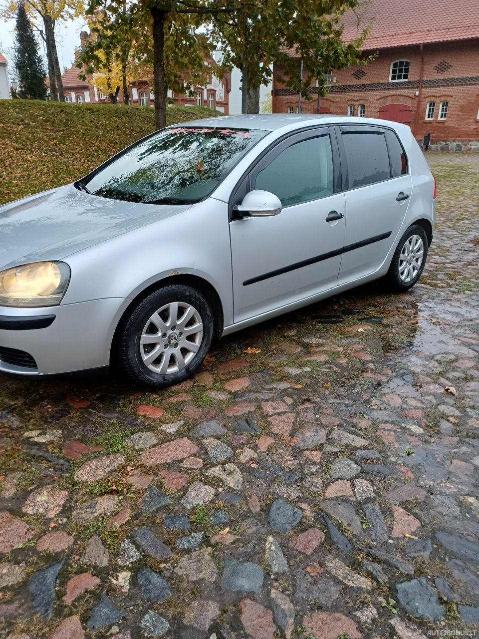 Volkswagen Golf | 1