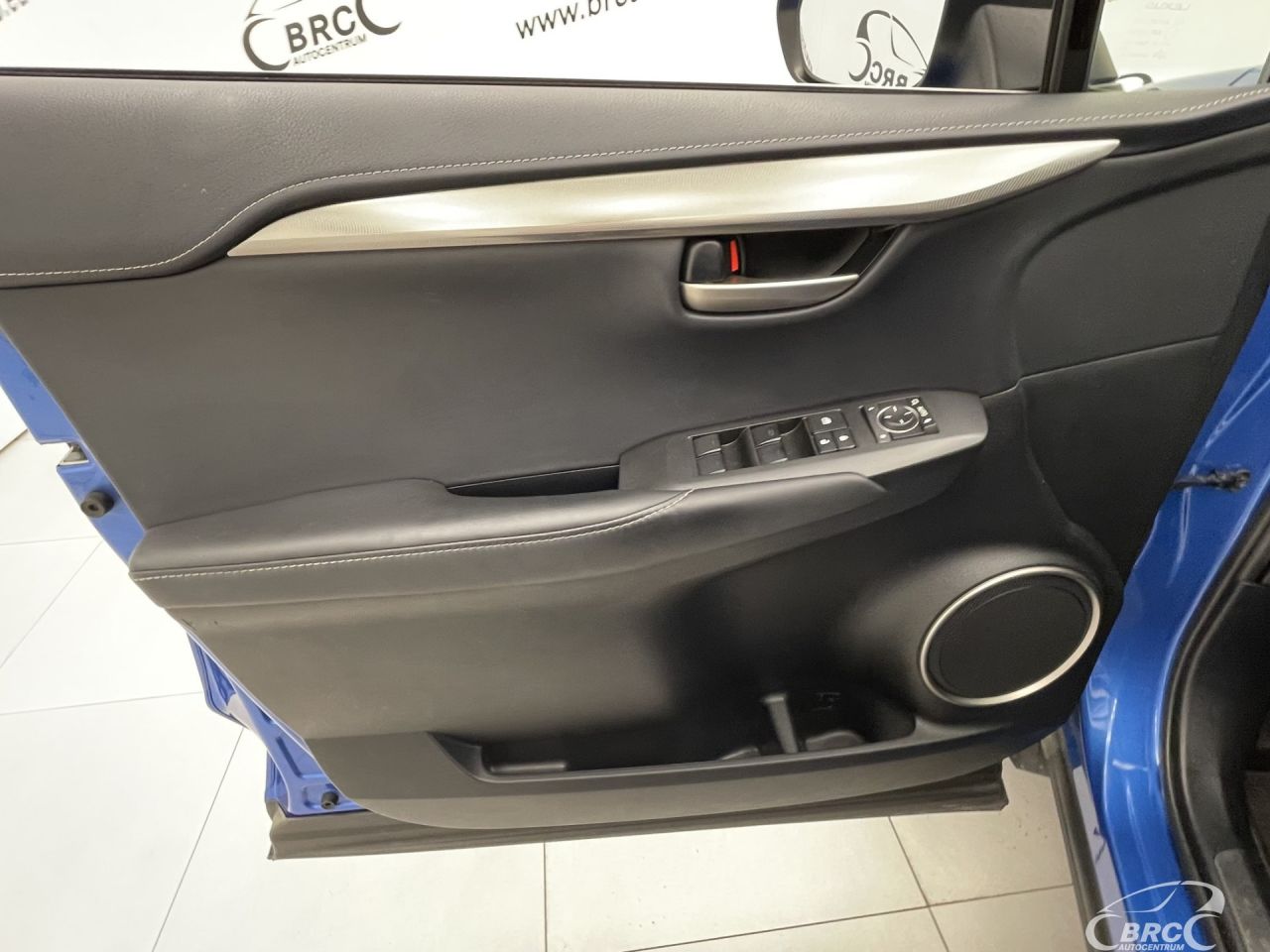 Lexus NX 300h | 19
