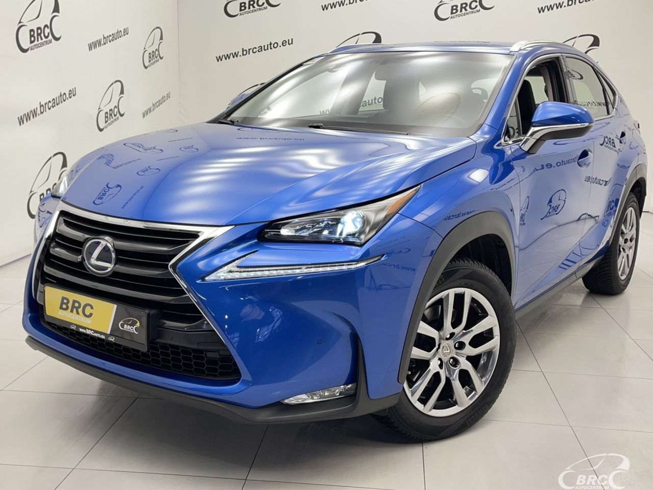 Lexus NX 300h | 49