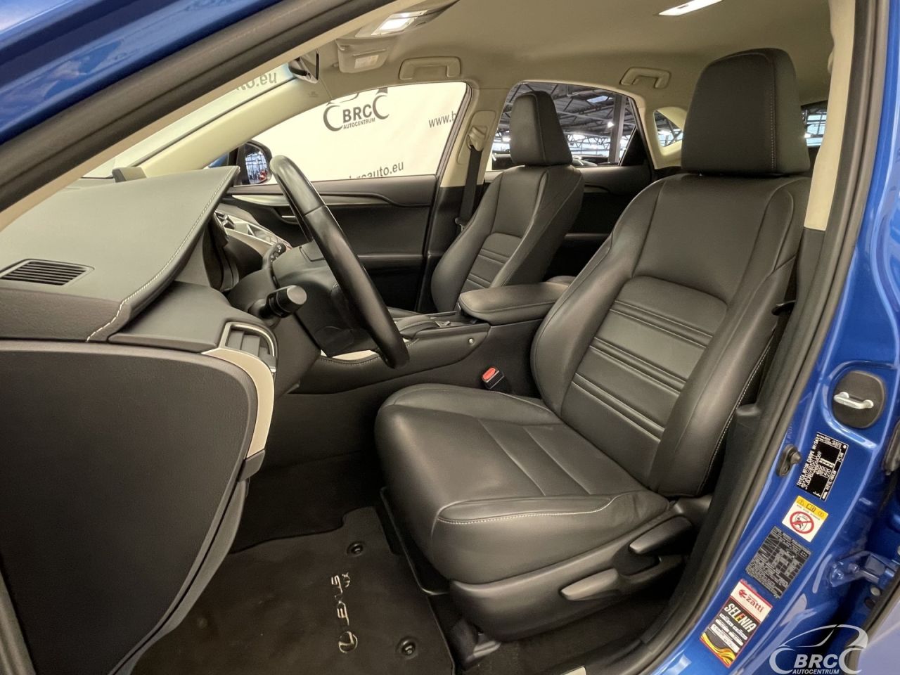 Lexus NX 300h | 22