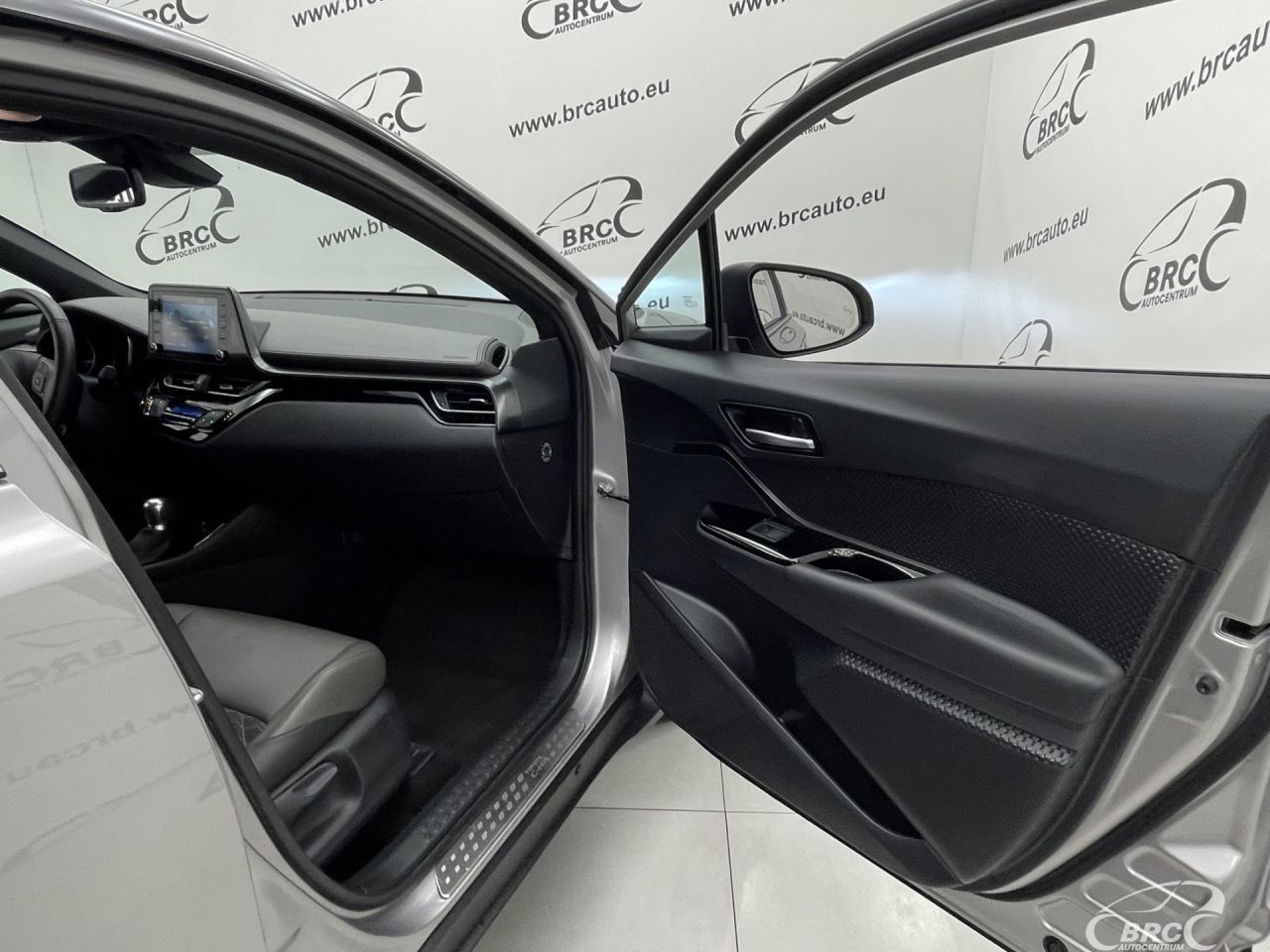 Toyota C-HR | 7