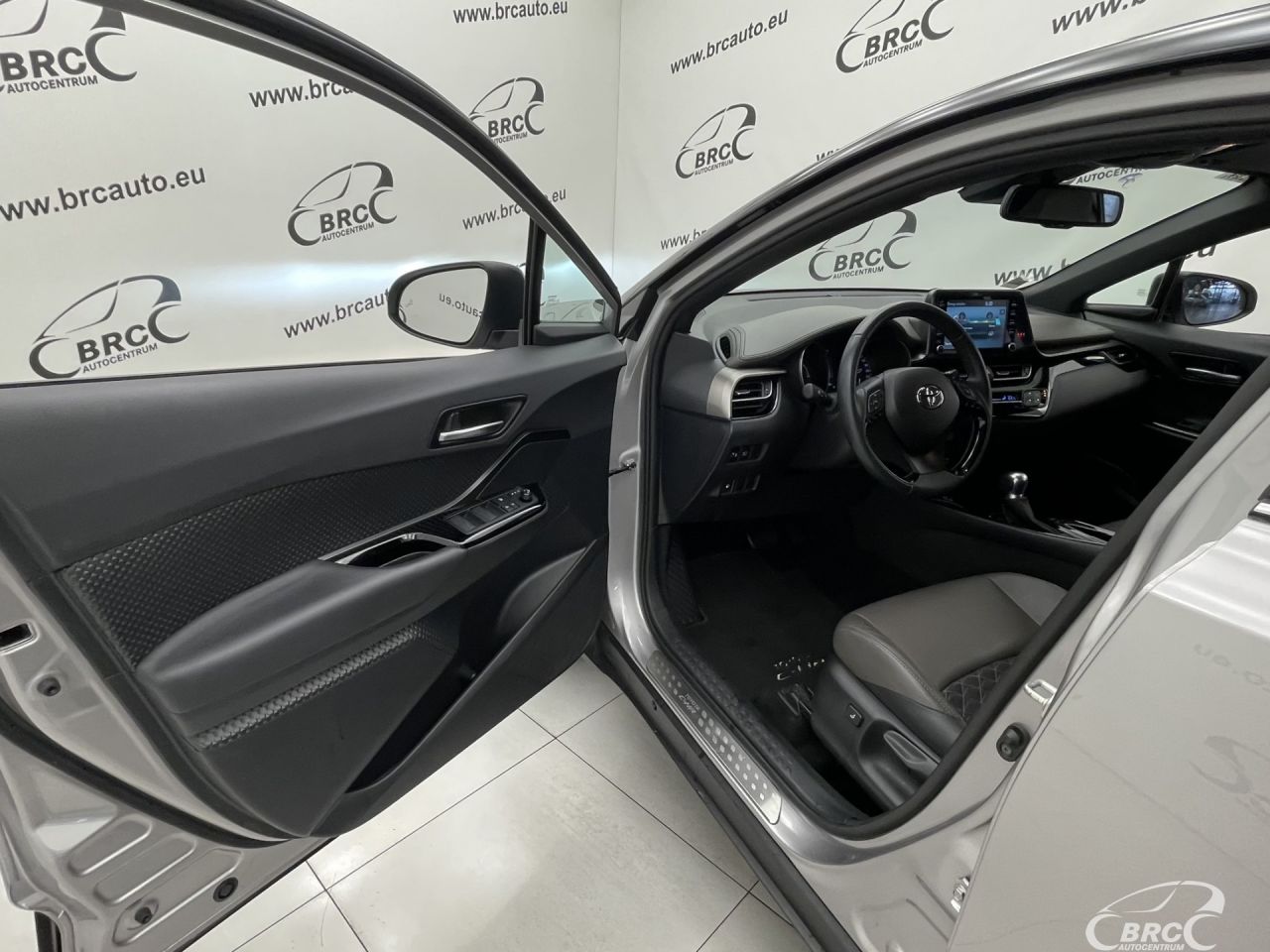 Toyota C-HR | 17