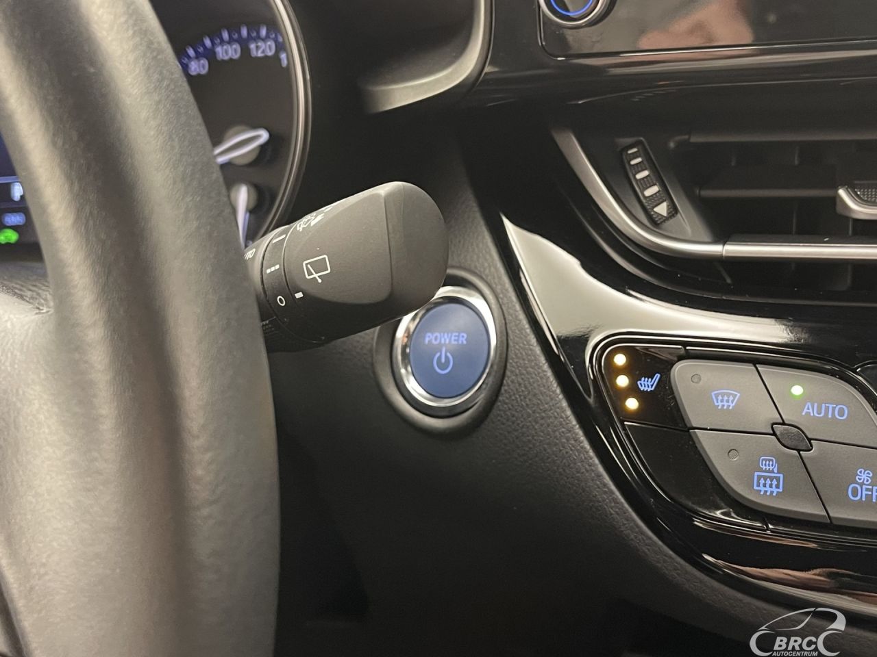 Toyota C-HR | 37