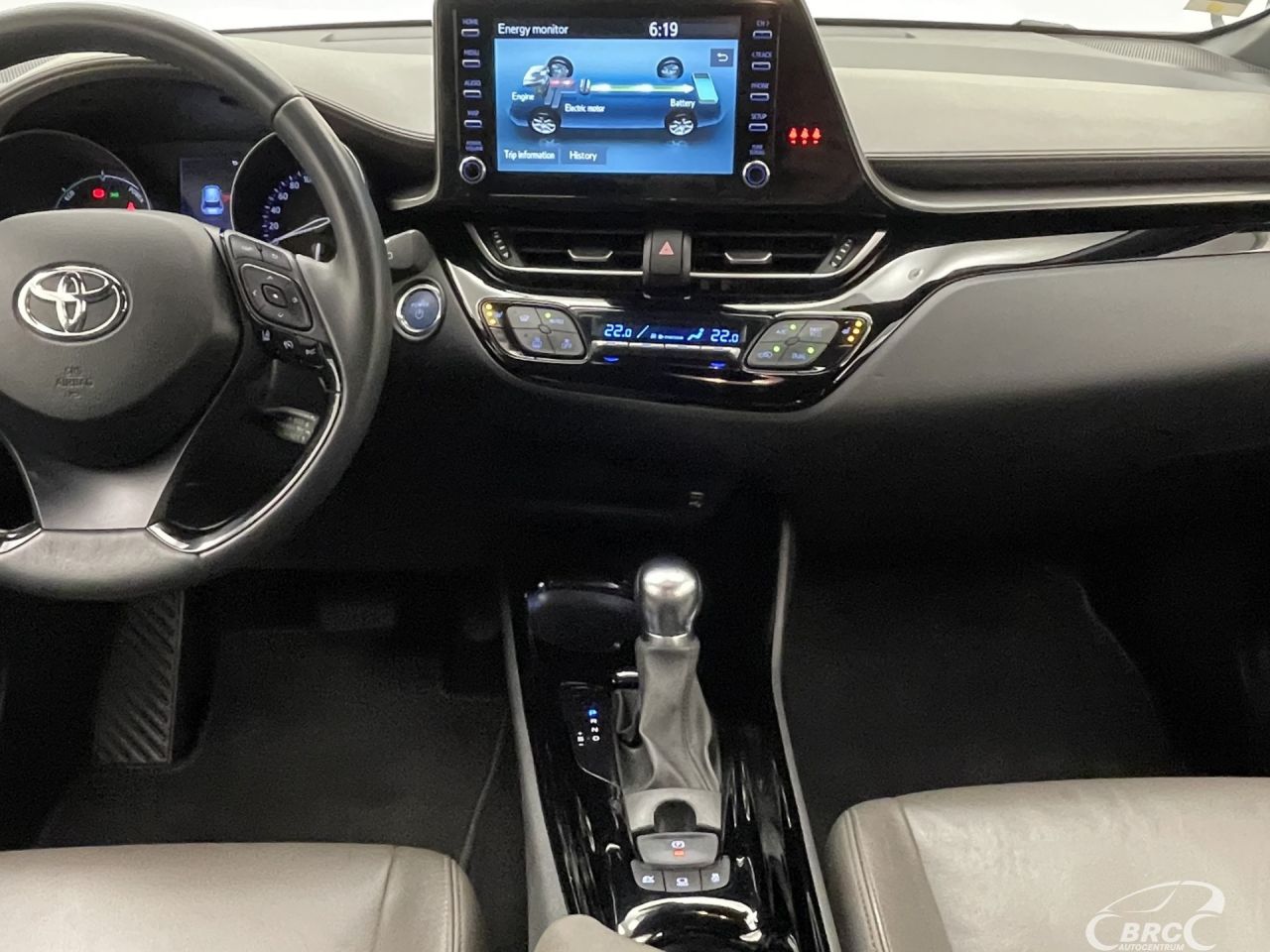 Toyota C-HR | 13