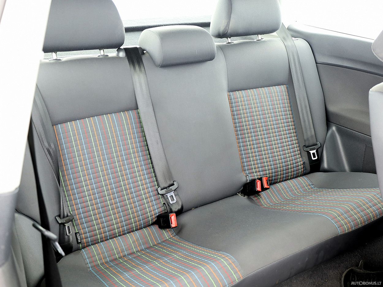 Volkswagen Polo | 6