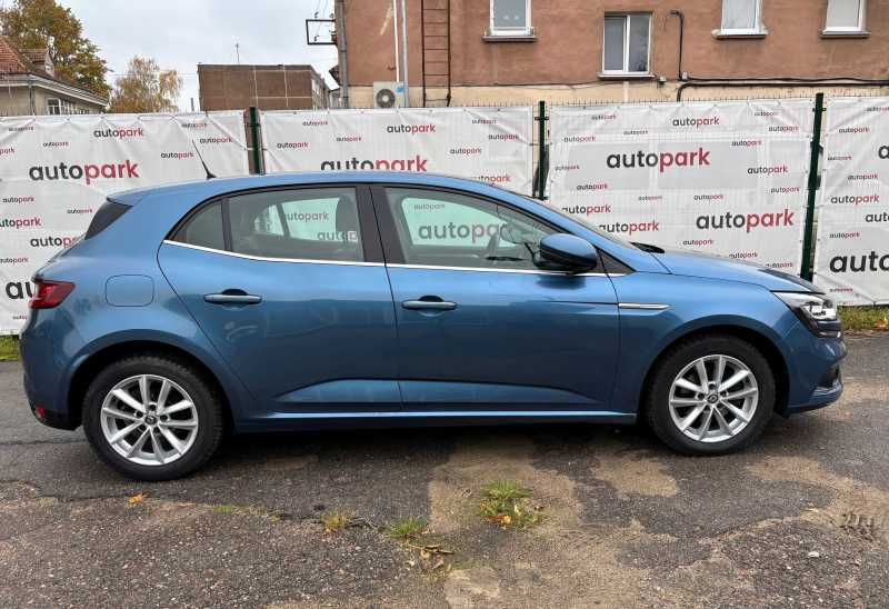Renault Megane | 4