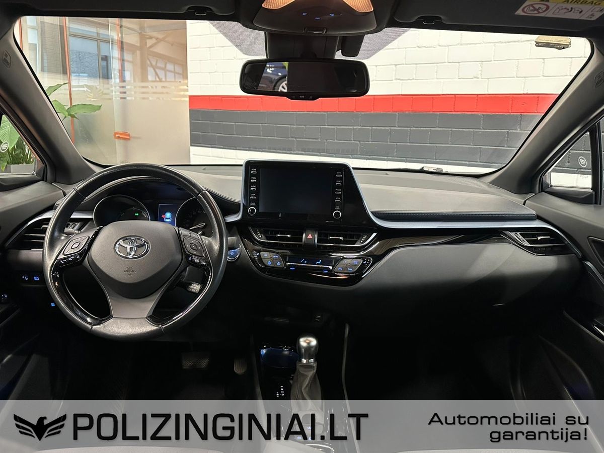 Toyota C-HR | 9