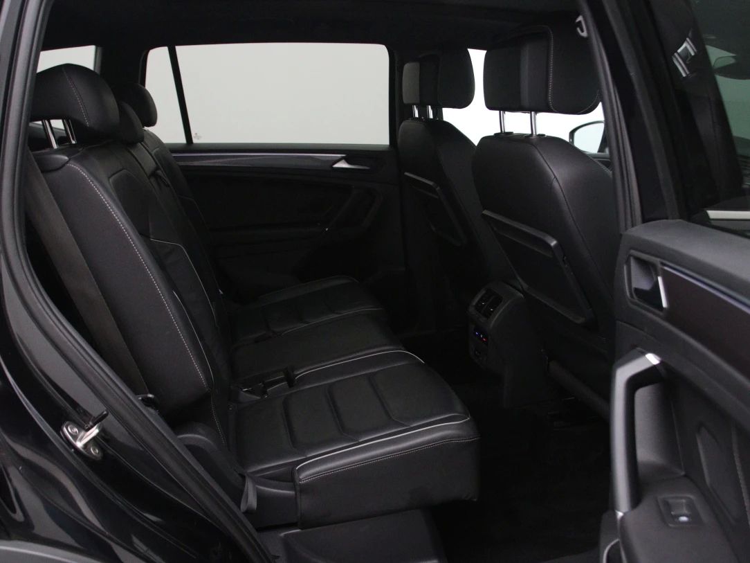 Volkswagen Tiguan | 14