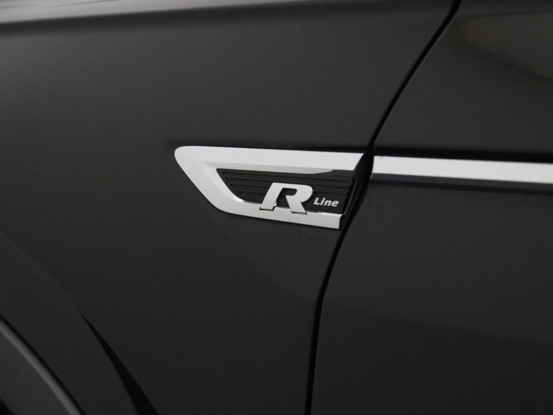 Volkswagen Tiguan | 42