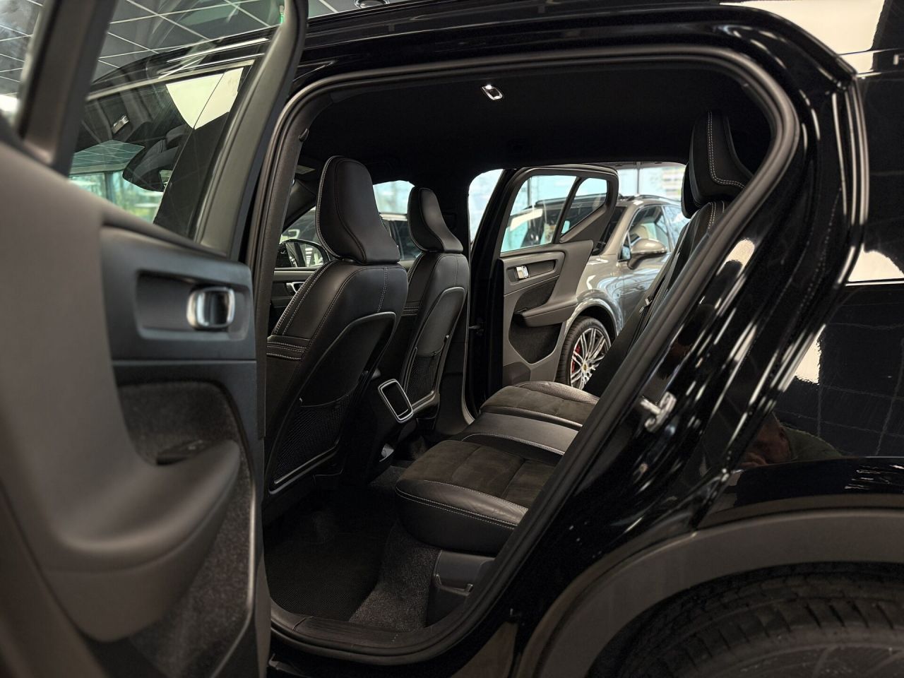 Volvo XC40 | 27