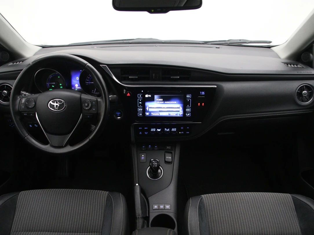 Toyota Auris | 1